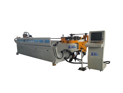 Kvadratni stroj za cevi